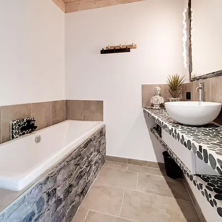 Domek alpejski Modern Wellness Stay, Erezee, Cleaning Included Érezée