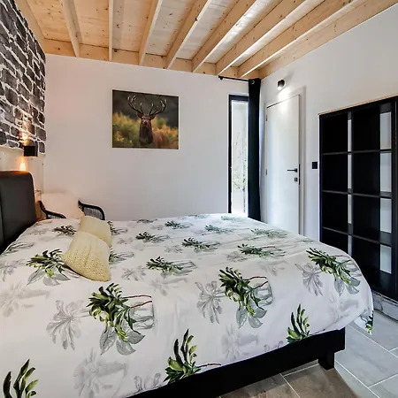 Modern Wellness Stay, Erezee, Cleaning Included * Érezée