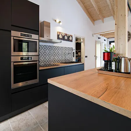 Modern Wellness Stay, Erezee, Cleaning Included Domek alpejski