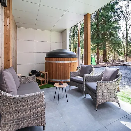 Modern Wellness Stay, Erezee, Cleaning Included * Érezée
